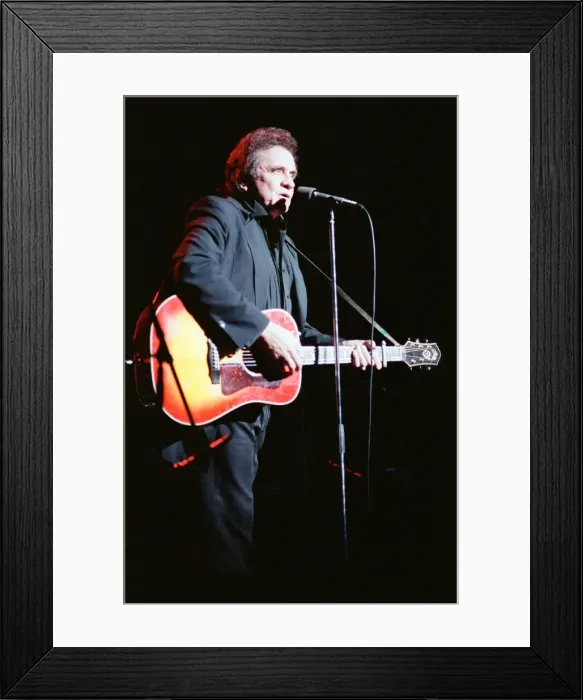 Framed Print : Johnny Cash, in concert at the Royal Albert Hall, London, Sunday 14 May 1989 Framed Print : Johnny Cash, in concert at the Royal Albert Hall, London, Sunday 14 May 1989
