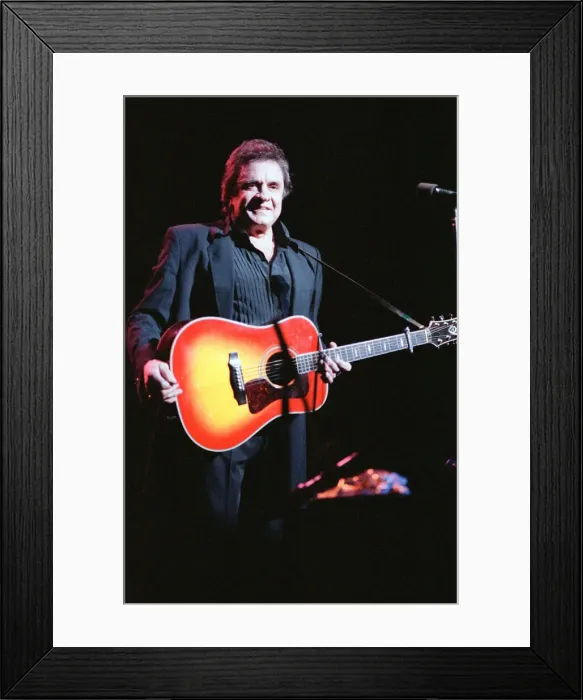 Framed Print : Johnny Cash, in concert at the Royal Albert Hall, London, Sunday 14 May 1989 Framed Print : Johnny Cash, in concert at the Royal Albert Hall, London, Sunday 14 May 1989