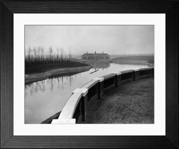 Framed Print : Walton Hall Park in Walton, Liverpool, a 130-acre park, opened to the public in 1934 Framed Print : Walton Hall Park in Walton, Liverpool, a 130-acre park, opened to the public in 1934