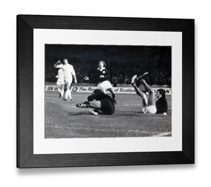 Framed Print : 1974 World Cup Qualifying match at Hampden Park, Glasgow Framed Print : 1974 World Cup Qualifying match at Hampden Park, Glasgow