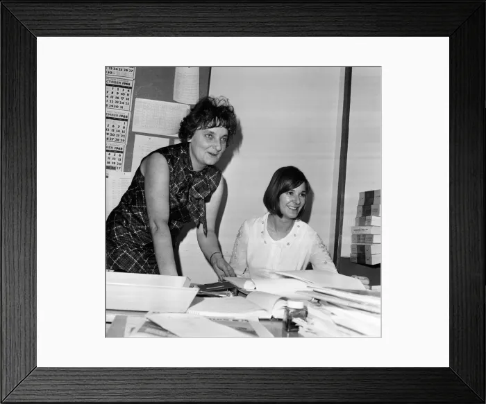 Framed Print : Verity Lambert photographed at the BBC TV headquarters, Shepherds Bush with her story