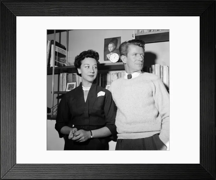 Framed Print : Designer Robin Day, a British chartered industrial and furniture designer with his wife