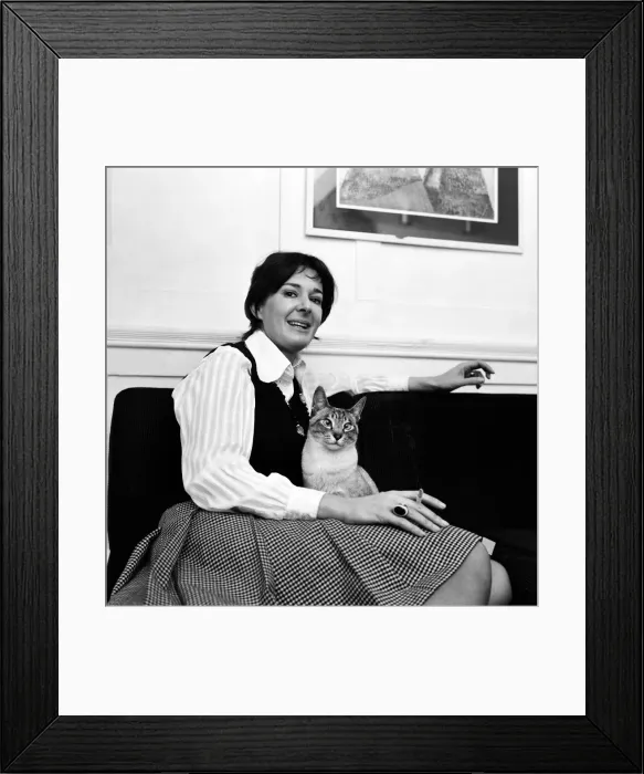 Framed Print : Verity Lambert, the new head of drama for Thames Television at her home with her cat Fat Framed Print : Verity Lambert, the new head of drama for Thames Television at her home with her cat Fat