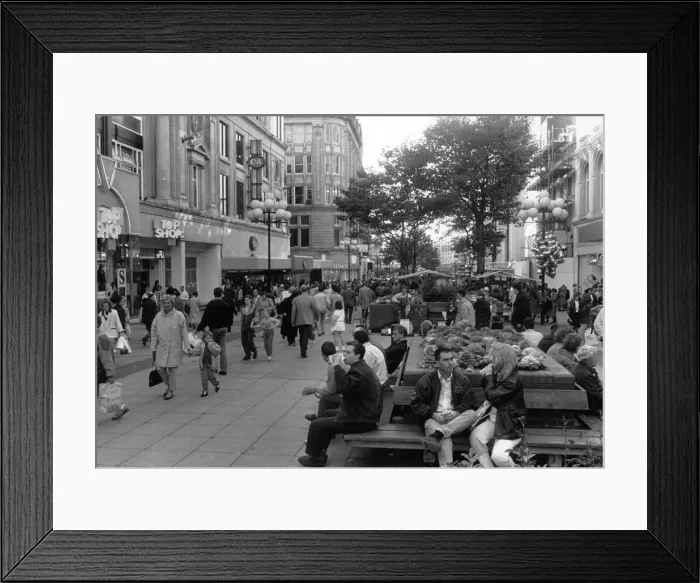 Framed Print : General scene of Church Street Liverpool 31st October 1989 Framed Print : General scene of Church Street Liverpool 31st October 1989