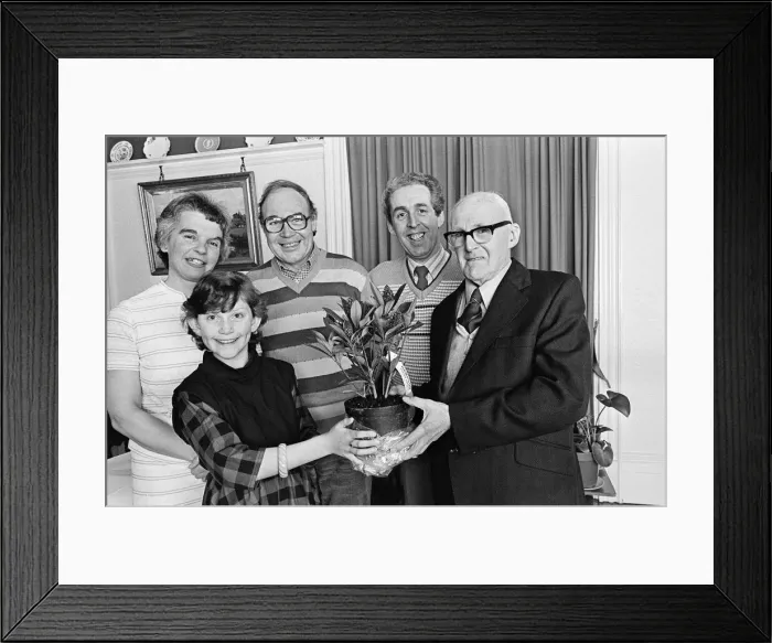 Framed Print : James Hirst, 84, retires after over 70 years as the chorister at Kirkheaton Parish Church Framed Print : James Hirst, 84, retires after over 70 years as the chorister at Kirkheaton Parish Church
