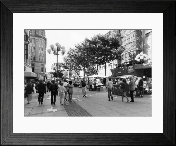 Framed Print : Street Traders in Church Street Liverpool 26th July 1988 Framed Print : Street Traders in Church Street Liverpool 26th July 1988