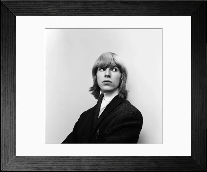 Framed Print : British pop singer David Bowie pictured when he was known as Davie Jones Framed Print : British pop singer David Bowie pictured when he was known as Davie Jones