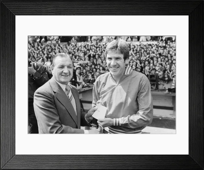 Framed Print : Liverpool win the League Championship after a goalless draw with West Ham United Framed Print : Liverpool win the League Championship after a goalless draw with West Ham United