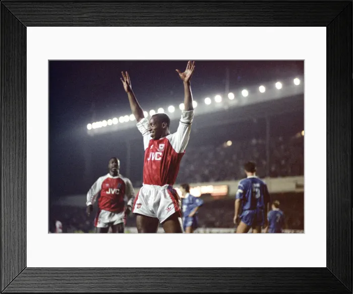 Framed Print : Ian Wright Arsenal Footballer celebrates his sixth goal in four games