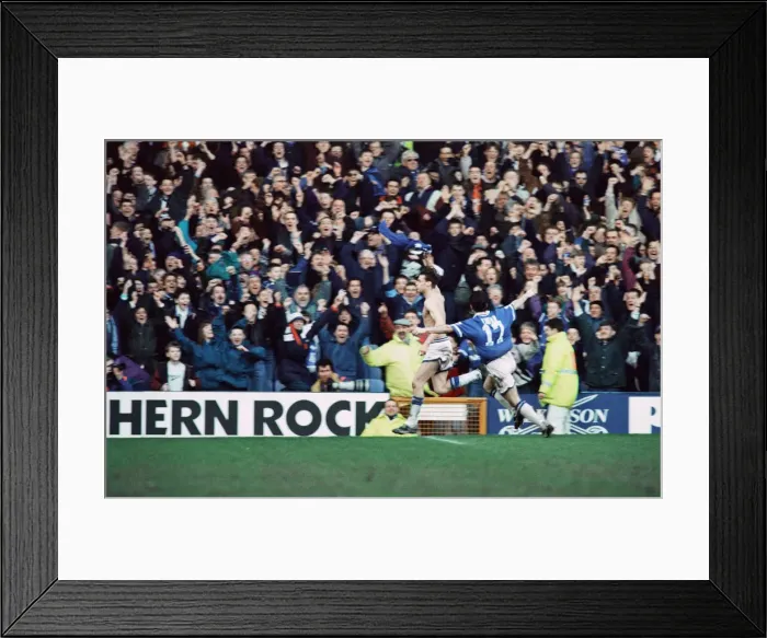 Framed Print : English Premier League match at Goodison Park. Everton 1 v Manchester UNited 0 Framed Print : English Premier League match at Goodison Park. Everton 1 v Manchester UNited 0