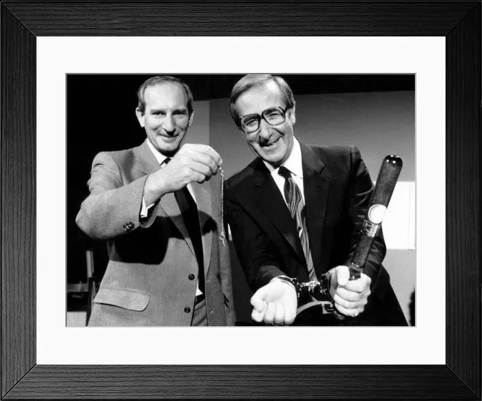 Framed Print : Shaw Taylor MBE, a British actor and television presenter Framed Print : Shaw Taylor MBE, a British actor and television presenter