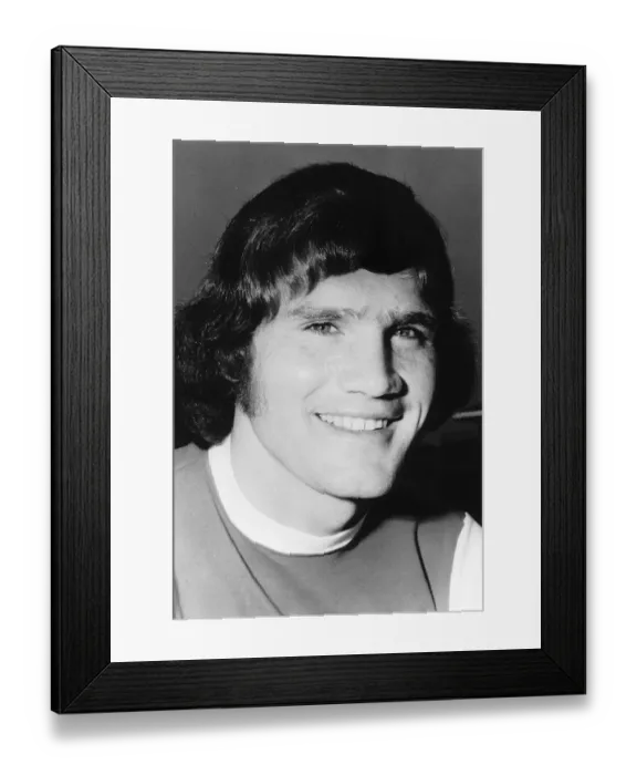 Framed Print : Pat Rice of Arsenal, August 1973 Framed Print : Pat Rice of Arsenal, August 1973