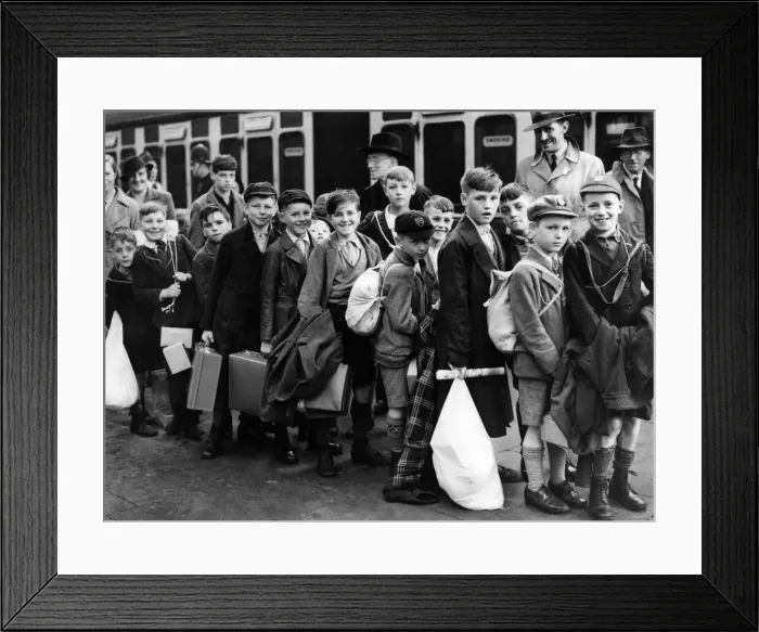 Framed Print : Children of St Chads Roman Catholic School at Snow Hill station in Birmingham Framed Print : Children of St Chads Roman Catholic School at Snow Hill station in Birmingham