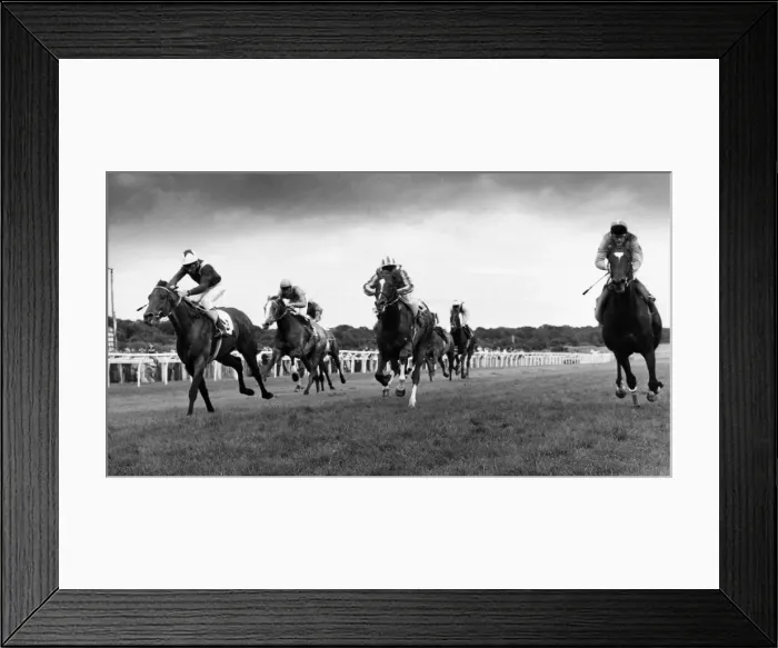 Framed Print : Get Carter... and top jockey Steve Couthen couldn t at Gosforth Park Framed Print : Get Carter... and top jockey Steve Couthen couldn t at Gosforth Park
