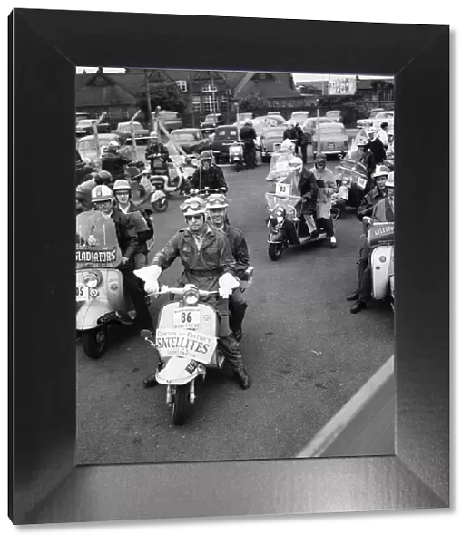 D. M. Scooter Realists: Southern competitors in the Daily Mirror Scooter Rally at Sywell