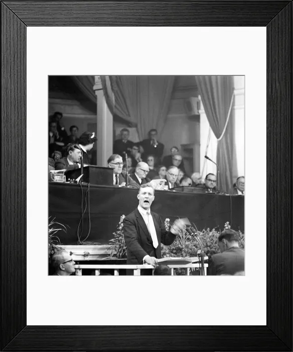 Framed Print : Tony Benn speaking at the Labour Party Conference 20th October 1960 Framed Print : Tony Benn speaking at the Labour Party Conference 20th October 1960