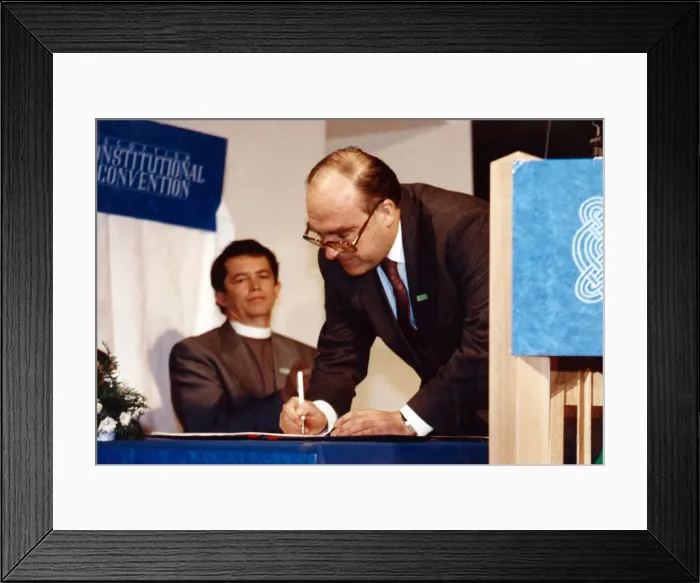 Framed Print : John Smith MP signs the Constitutional Convention book at the launch of the proposals for Framed Print : John Smith MP signs the Constitutional Convention book at the launch of the proposals for
