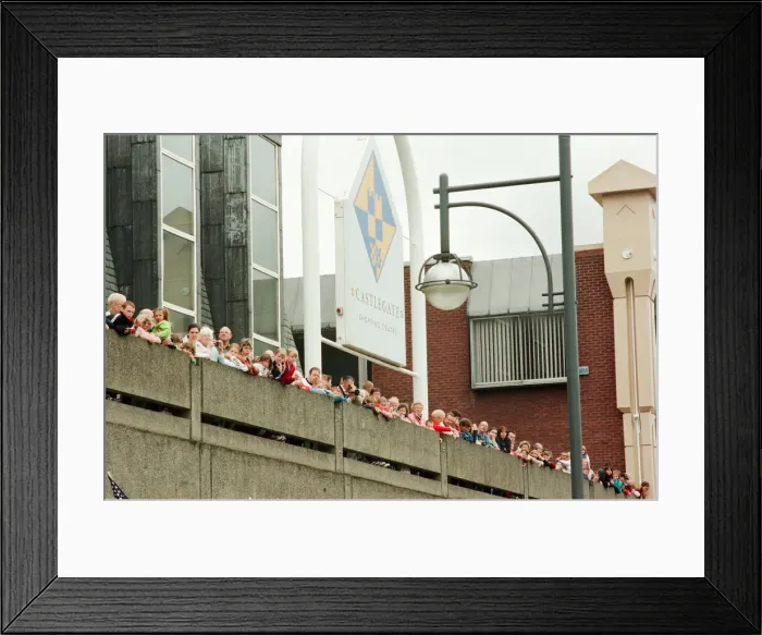 Framed Print : Stockton Festival Community Carnival, 1st August 1998. Castlegate Shopping Centre