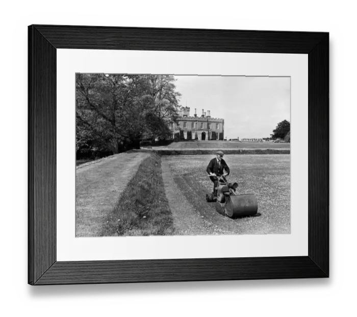 Framed Print : Penllline Castle is a Norman architecture castle, in Cowbridge, Vale of Glamorgan