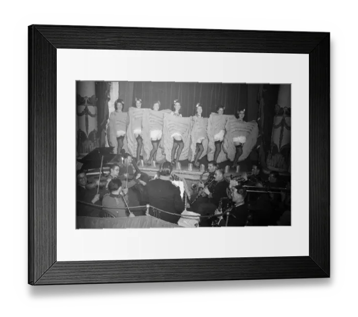 Framed Print : Old time music hall show by the RAF at Henlow Aerodrome, Bedfordshire Framed Print : Old time music hall show by the RAF at Henlow Aerodrome, Bedfordshire