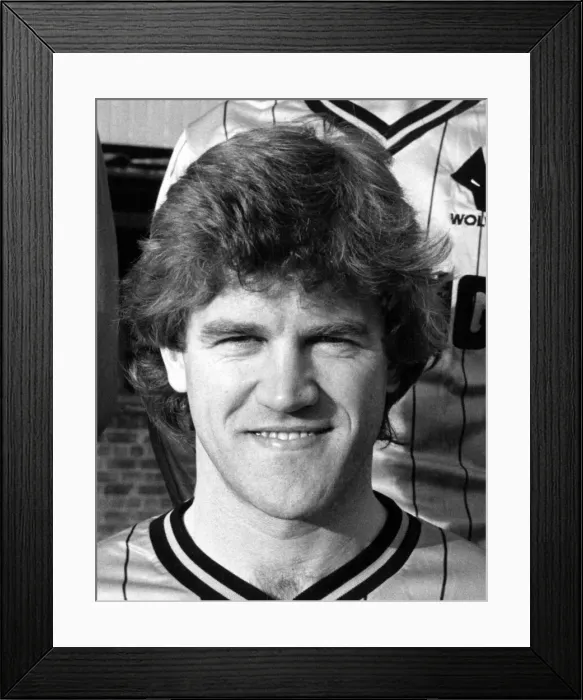 Framed Print : Gordon Smith (born 3 July 1954), was a professional footballer who played as a defender Framed Print : Gordon Smith (born 3 July 1954), was a professional footballer who played as a defender