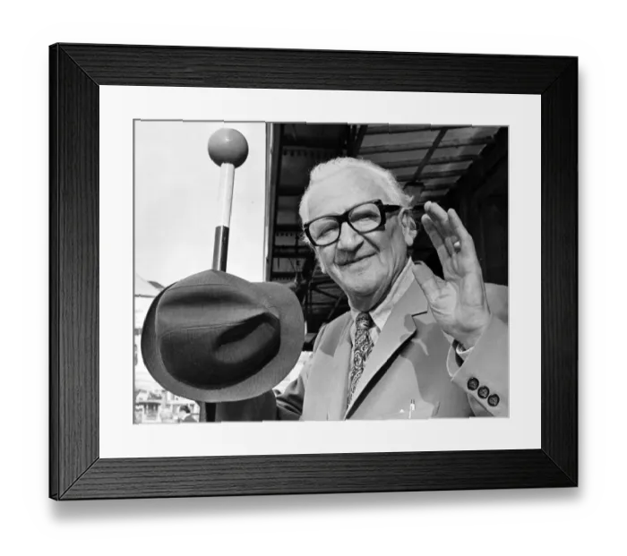 Framed Print : Mr Nicolai Poliakoff OBE arriving in Cardiff for a fortnights work