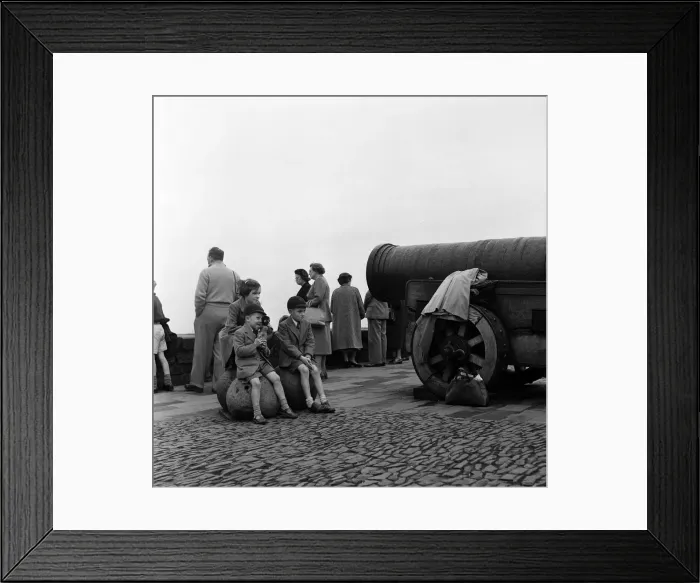 Framed Print : Views of Edinburgh, Scotland. September 1954