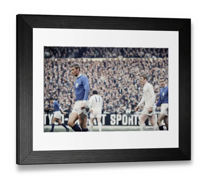 Framed Print : English League Division One match at Elland Road. Leeds United 2 v Leicester City 0
