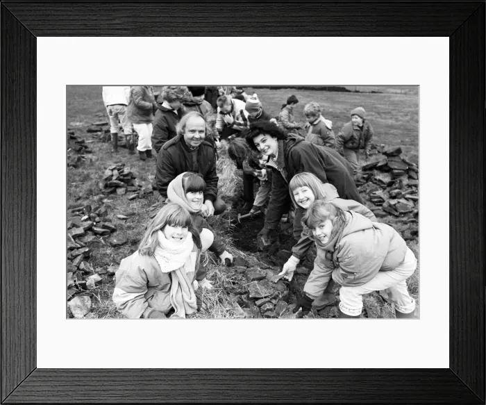 Framed Print : Eight and nine year olds from Highburton First School left behind their cosy classrooms Framed Print : Eight and nine year olds from Highburton First School left behind their cosy classrooms