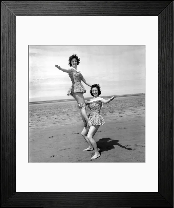 Framed Print : Glamour showgirl. You just can t keep showgirls Lynn Paton and Vera Williamson Framed Print : Glamour showgirl. You just can t keep showgirls Lynn Paton and Vera Williamson