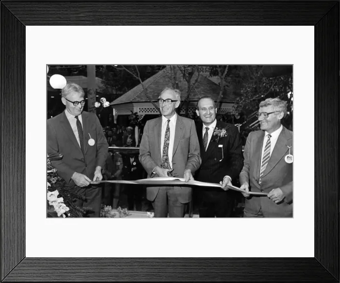Framed Print : Nicholas Ridley cuts the ribbon to open the MetroCentre watched by (left to right Framed Print : Nicholas Ridley cuts the ribbon to open the MetroCentre watched by (left to right