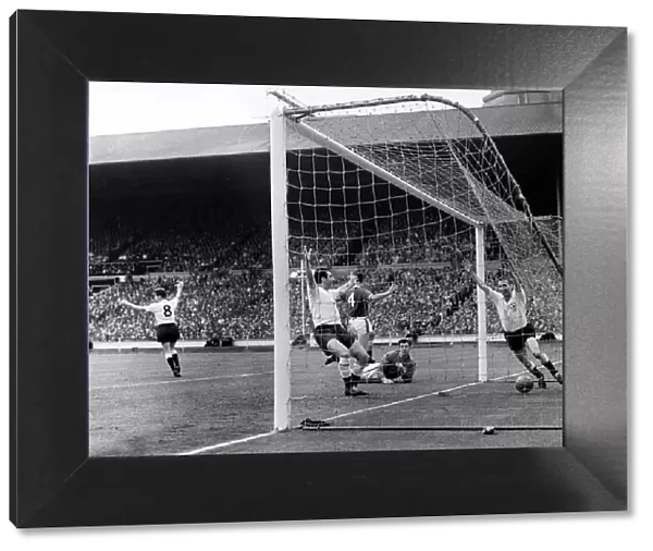 1961 FA Cup Final at Wembley Stadium. Tottenham Hotspur 2 v Leicester City 0