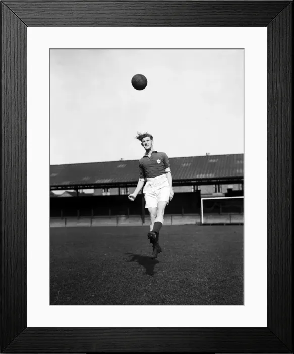 Framed Print : Leicester City team training at Filbert Street. Tom McArthur heading the ball Framed Print : Leicester City team training at Filbert Street. Tom McArthur heading the ball