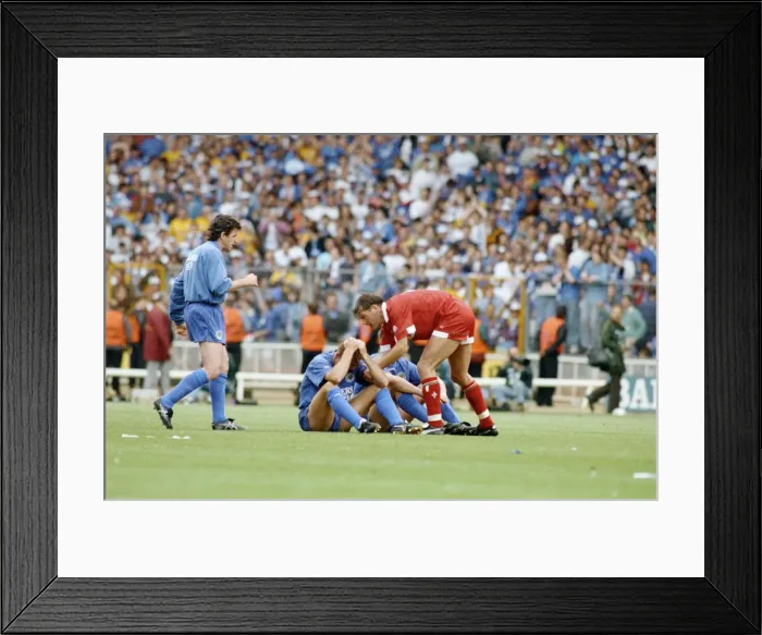 Framed Print : Division One Play Off match at Wembley Stadium. Swindon Town 4 v Leicester City 3 Framed Print : Division One Play Off match at Wembley Stadium. Swindon Town 4 v Leicester City 3
