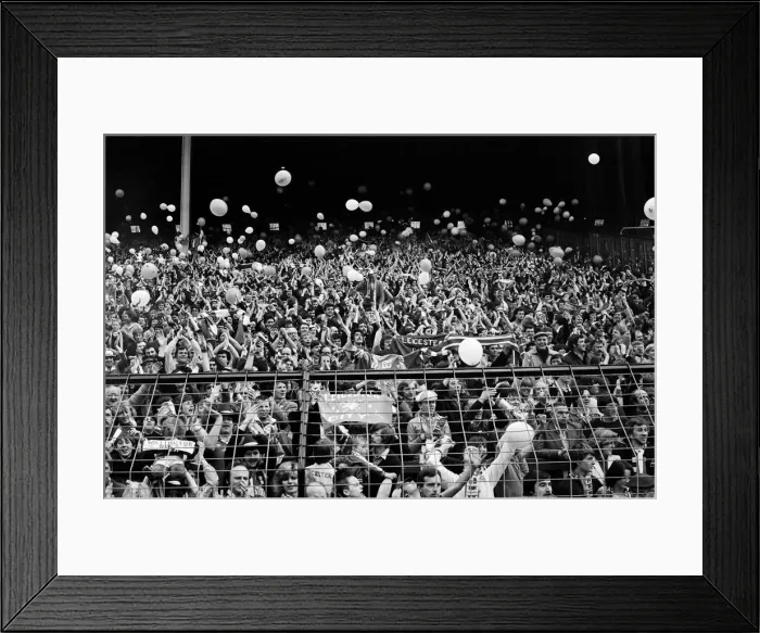 Framed Print : FA Cup Semi Final match at Villa Park. Tottenham Hotspur 2 v Leicester City 0 Framed Print : FA Cup Semi Final match at Villa Park. Tottenham Hotspur 2 v Leicester City 0