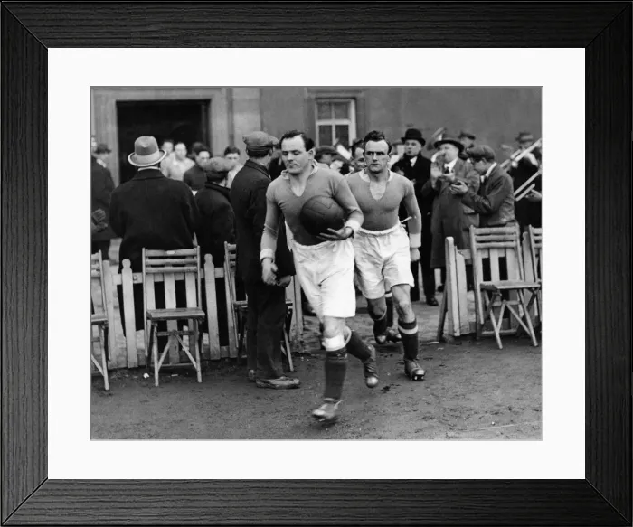 Framed Print : EVALUATION SCAN ONLY. FA Cup Thirds Round Replay match at Filbert Street Framed Print : EVALUATION SCAN ONLY. FA Cup Thirds Round Replay match at Filbert Street