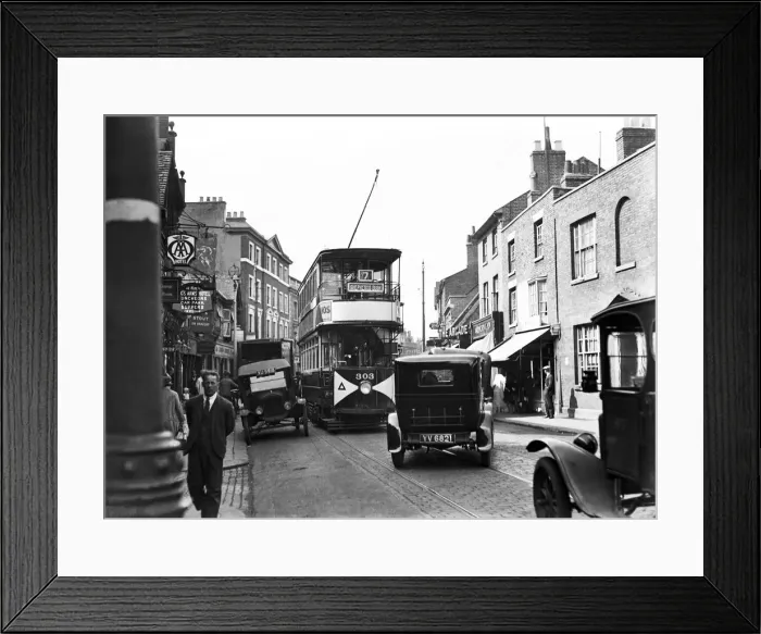 Framed Print : Number 7 tram Uxbridge to Shepherds Bush blocking Uxbridge High Street Framed Print : Number 7 tram Uxbridge to Shepherds Bush blocking Uxbridge High Street