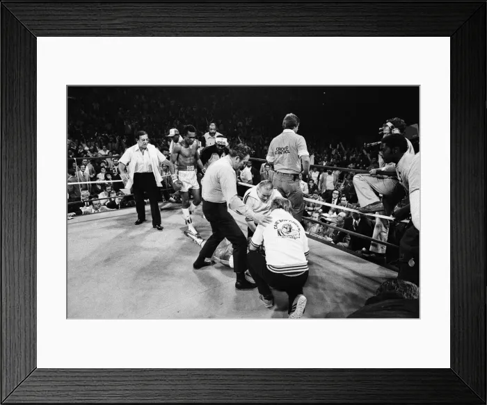 Framed Print : Sugar Ray Leonard v Dave Boy Green, WBC welterweight title fight, Capital Centre Framed Print : Sugar Ray Leonard v Dave Boy Green, WBC welterweight title fight, Capital Centre