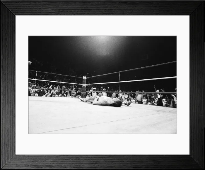 Framed Print : Sugar Ray Leonard v Dave Boy Green, WBC welterweight title fight, Capital Centre Framed Print : Sugar Ray Leonard v Dave Boy Green, WBC welterweight title fight, Capital Centre