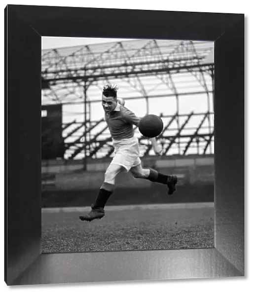 Leicester City footballer George Dewis Circa 1947