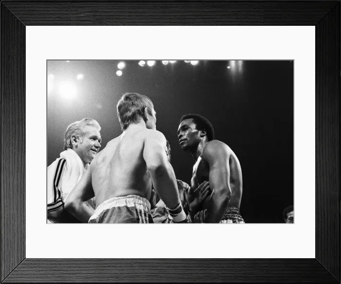 Framed Print : Sugar Ray Leonard v Dave Boy Green, WBC welterweight title fight, Capital Centre Framed Print : Sugar Ray Leonard v Dave Boy Green, WBC welterweight title fight, Capital Centre