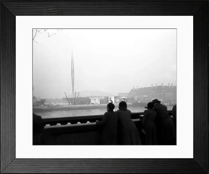 Framed Print : Lighting dress rehearsal on the Festival of Britain South Bank site Framed Print : Lighting dress rehearsal on the Festival of Britain South Bank site