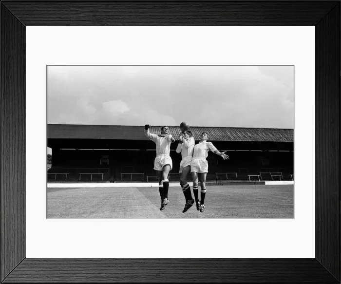 Framed Print : Charlton Athletic team training session at the Valley. Billy Bonds jumping up for Framed Print : Charlton Athletic team training session at the Valley. Billy Bonds jumping up for
