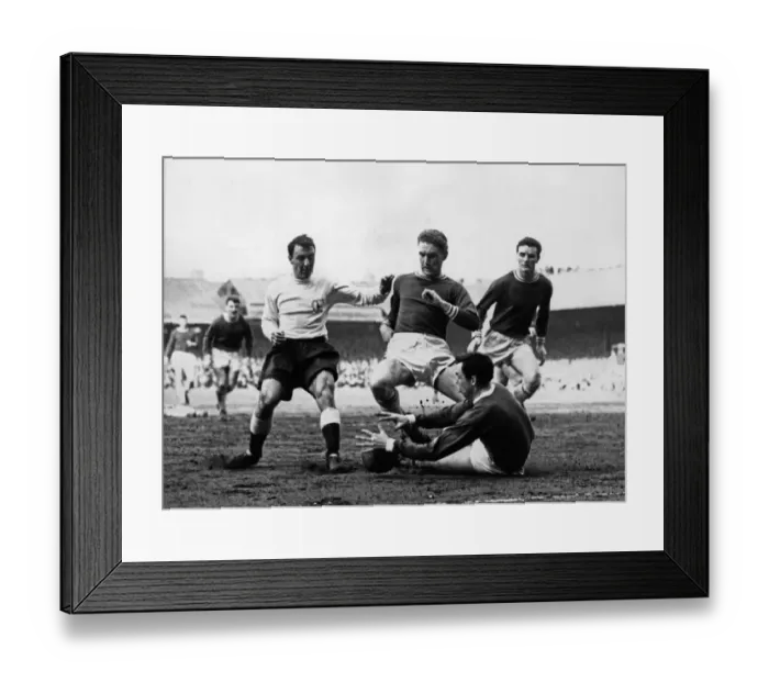 Framed Print : English League Division One match at Filbert Street. Leicester City 2 v Tottenham Hotspur Framed Print : English League Division One match at Filbert Street. Leicester City 2 v Tottenham Hotspur