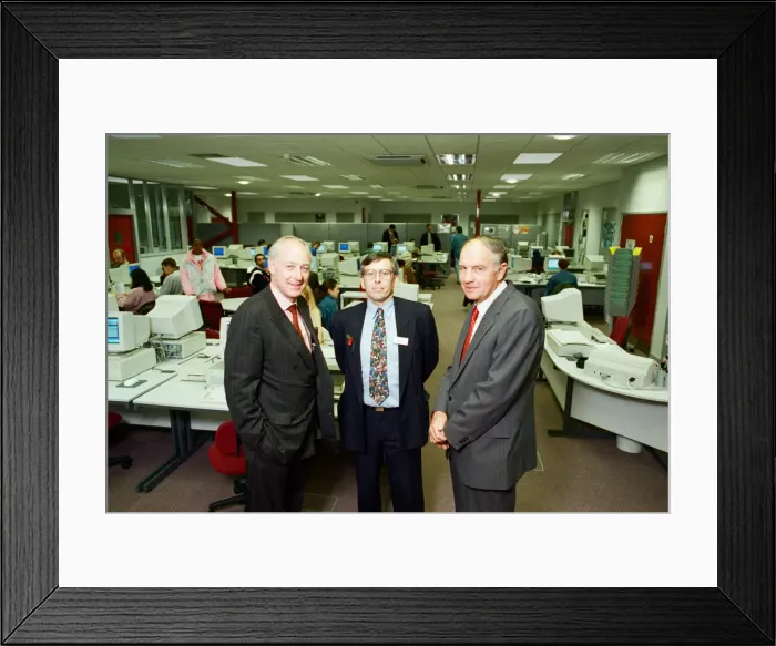 Framed Print : Students at Coventrys Henley College are benefiting from a new hi-tech learning college Framed Print : Students at Coventrys Henley College are benefiting from a new hi-tech learning college