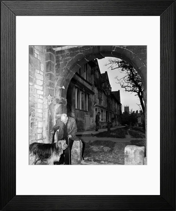 Framed Print : Market Hall in High Street, Chipping Campden, Cotswolds, Gloucestershire Framed Print : Market Hall in High Street, Chipping Campden, Cotswolds, Gloucestershire