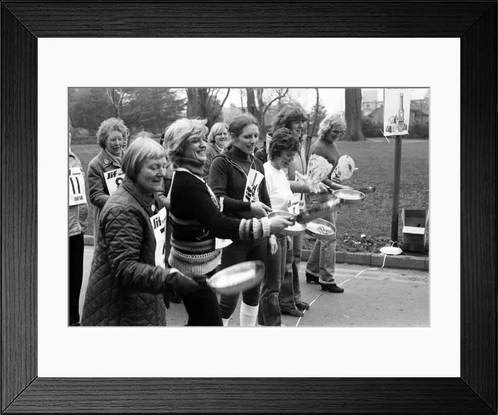 Framed Print : Bedworth pancake race. 23rd February 1982 Framed Print : Bedworth pancake race. 23rd February 1982