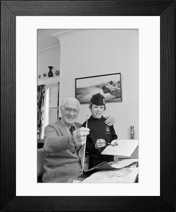 Framed Print : Talented young Mirfield artist Steven Stanley had a brush with Life At The Top today