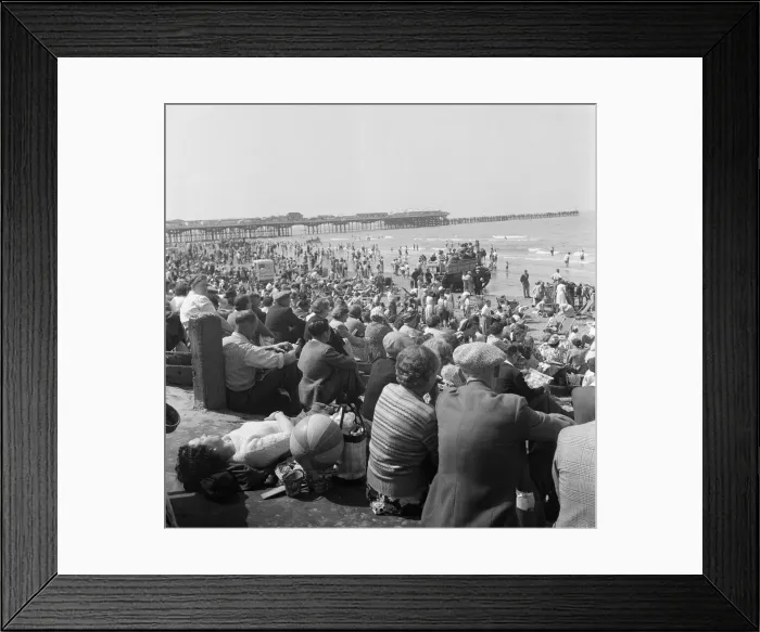 Framed Print : Holiday scenes in and around Blackpool Beach, Lancashire. July 1952