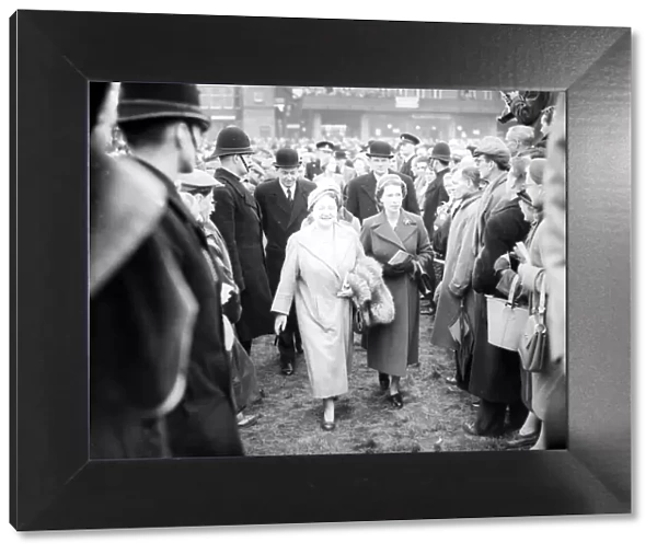 Grand National at Aintree Racecourse, March 1956. Queen Mother
